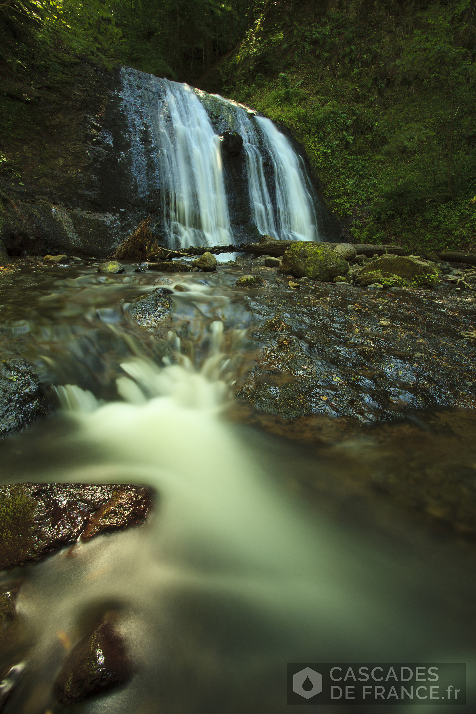 Cascade De La Verni re La Bourboule Puy De D me Cascades De France
